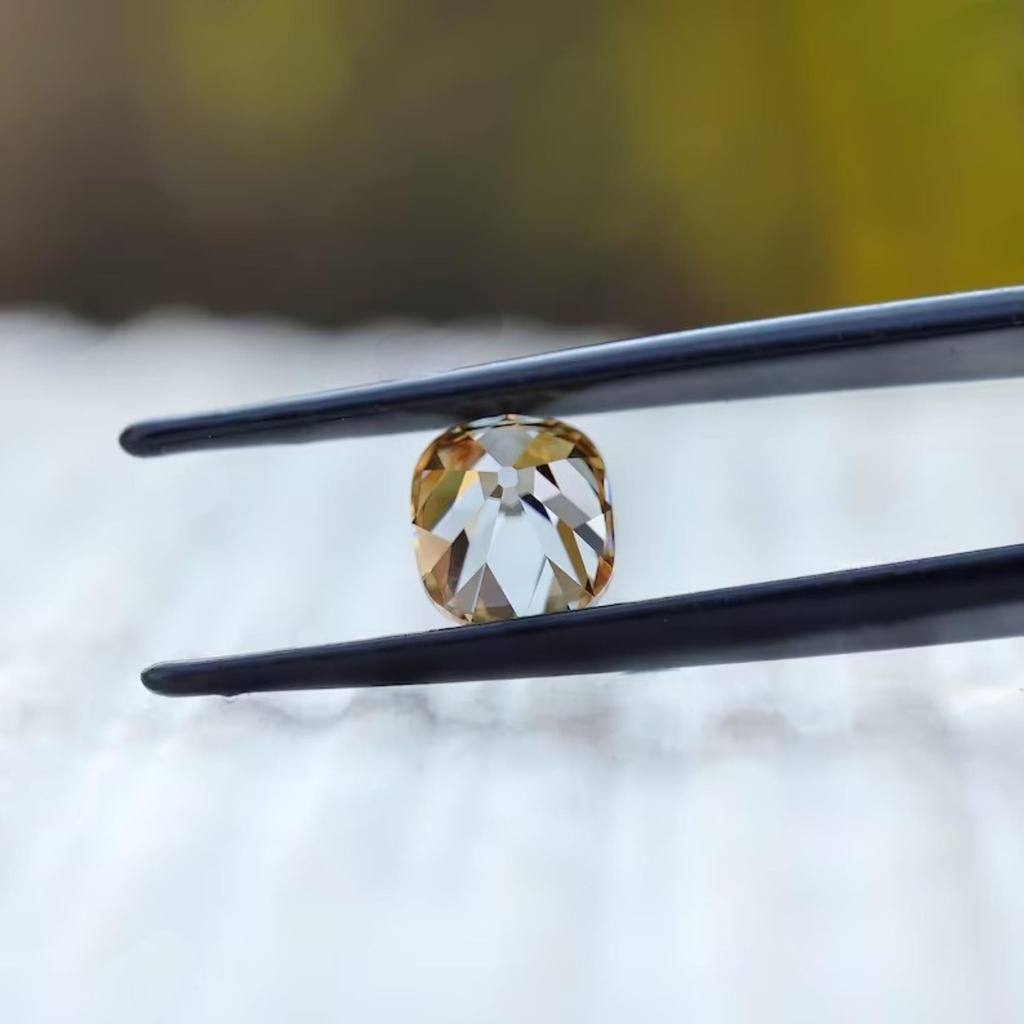 MO3762-3.jpg