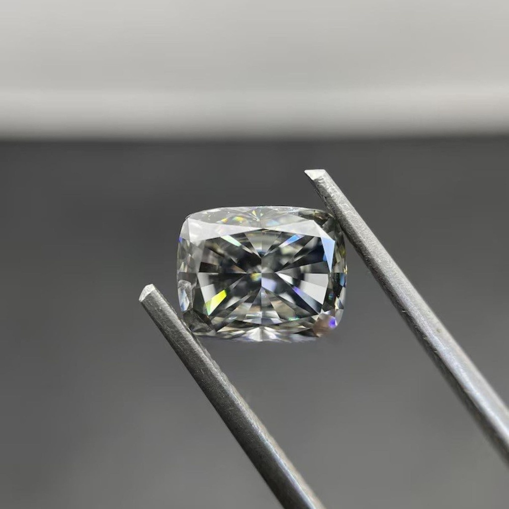 MO3826-1.jpg