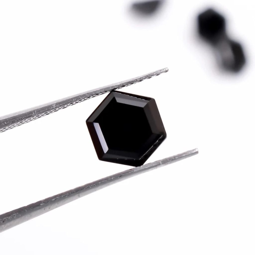 MO3841-6.jpg