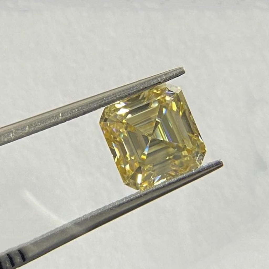 Loose Moissanite Yellow Clean Asscher Cut 8.00 MM