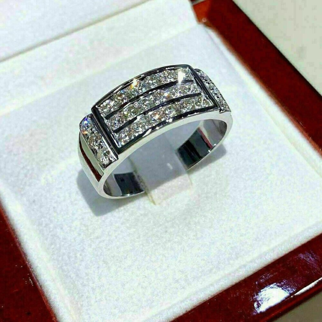 Round Cut Stone Engagement For Men