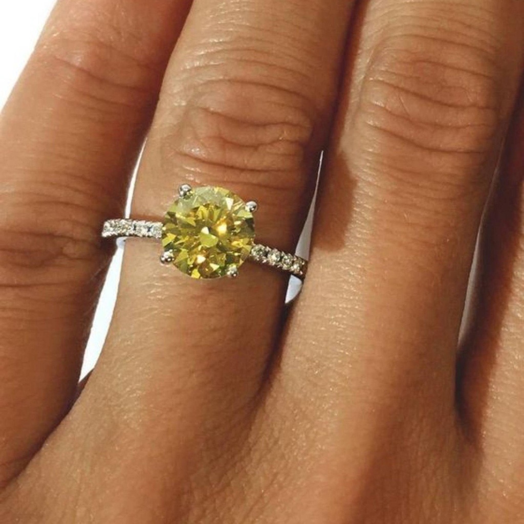 Round Ring Engagement Diamond Ring For Women