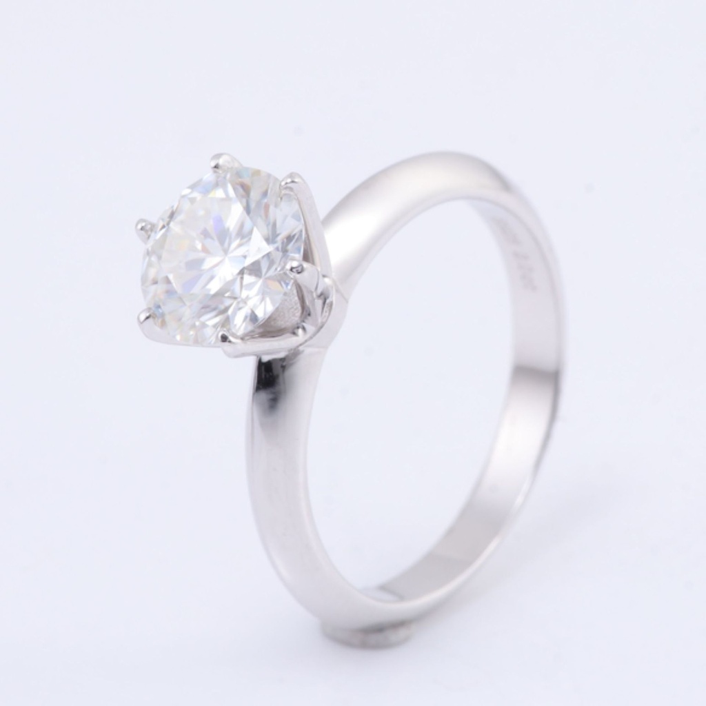  Round Moissanite Diamond Women Ring