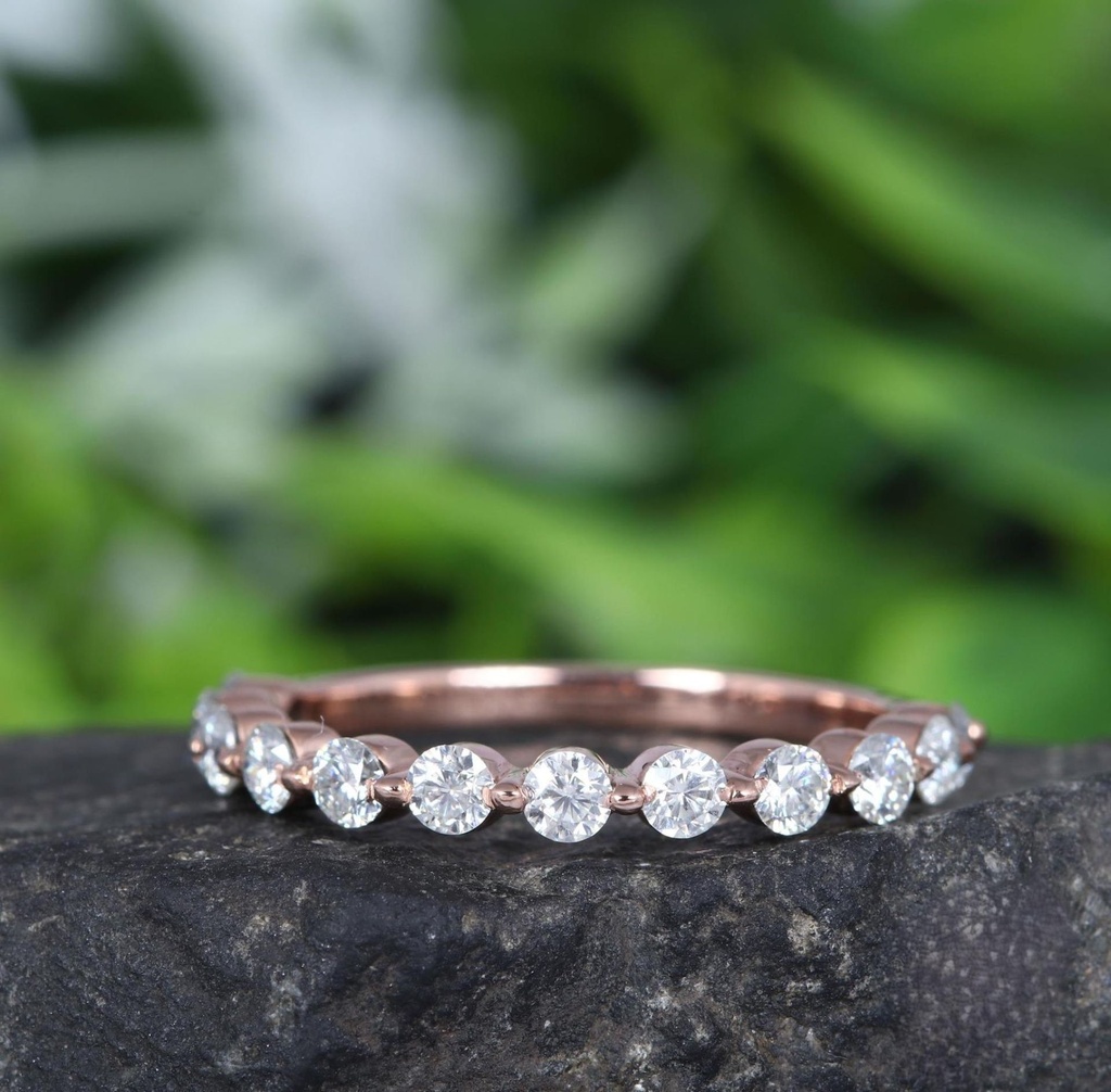 Round Band Diamond Engagement Ring for Women