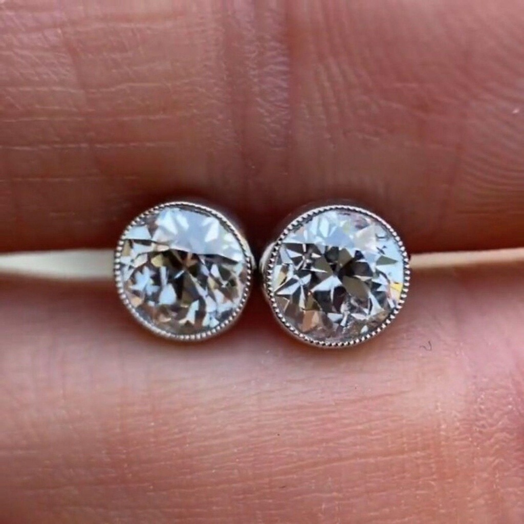  Round Cut Diamond Stud Earrings For Women