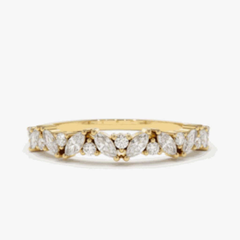  Marquise And Round Prong Setting Diamond Ring With Accents 