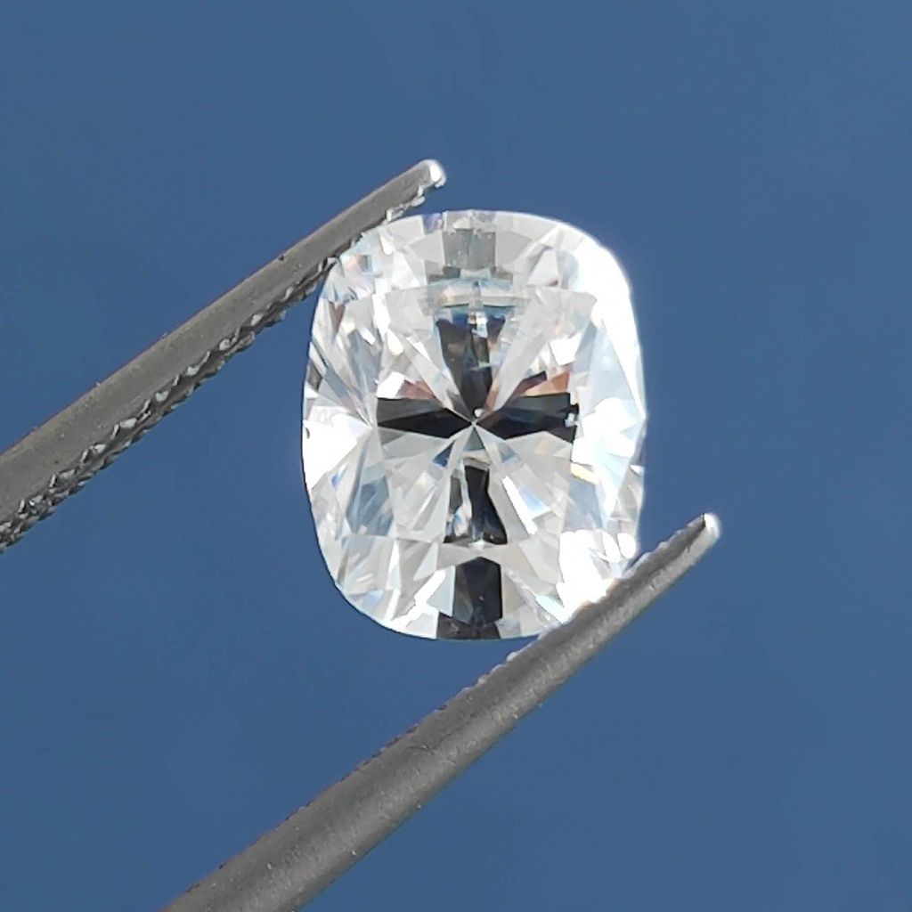 Loose Moissanite White Clean Elongated Cushion Cut 9.00 x 7.00 MM