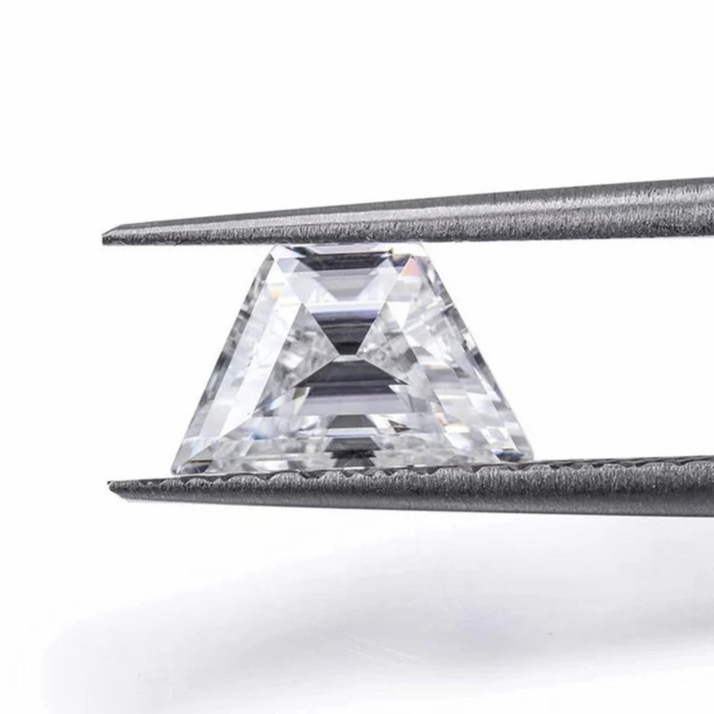 Loose Moissanite White Clean Trapezoid Cut 5.10 x 3.10 MM