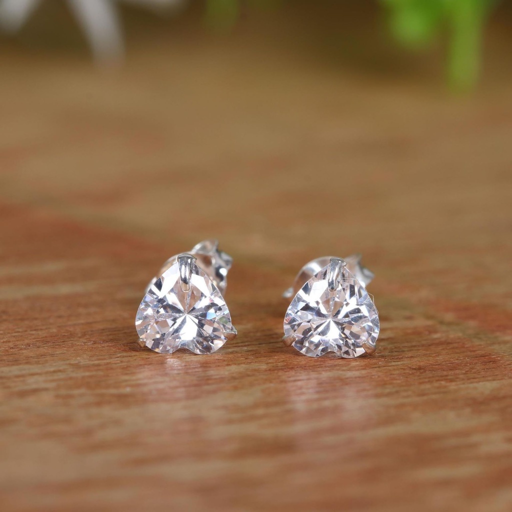 Heart Diamond Stud Earrings For Women