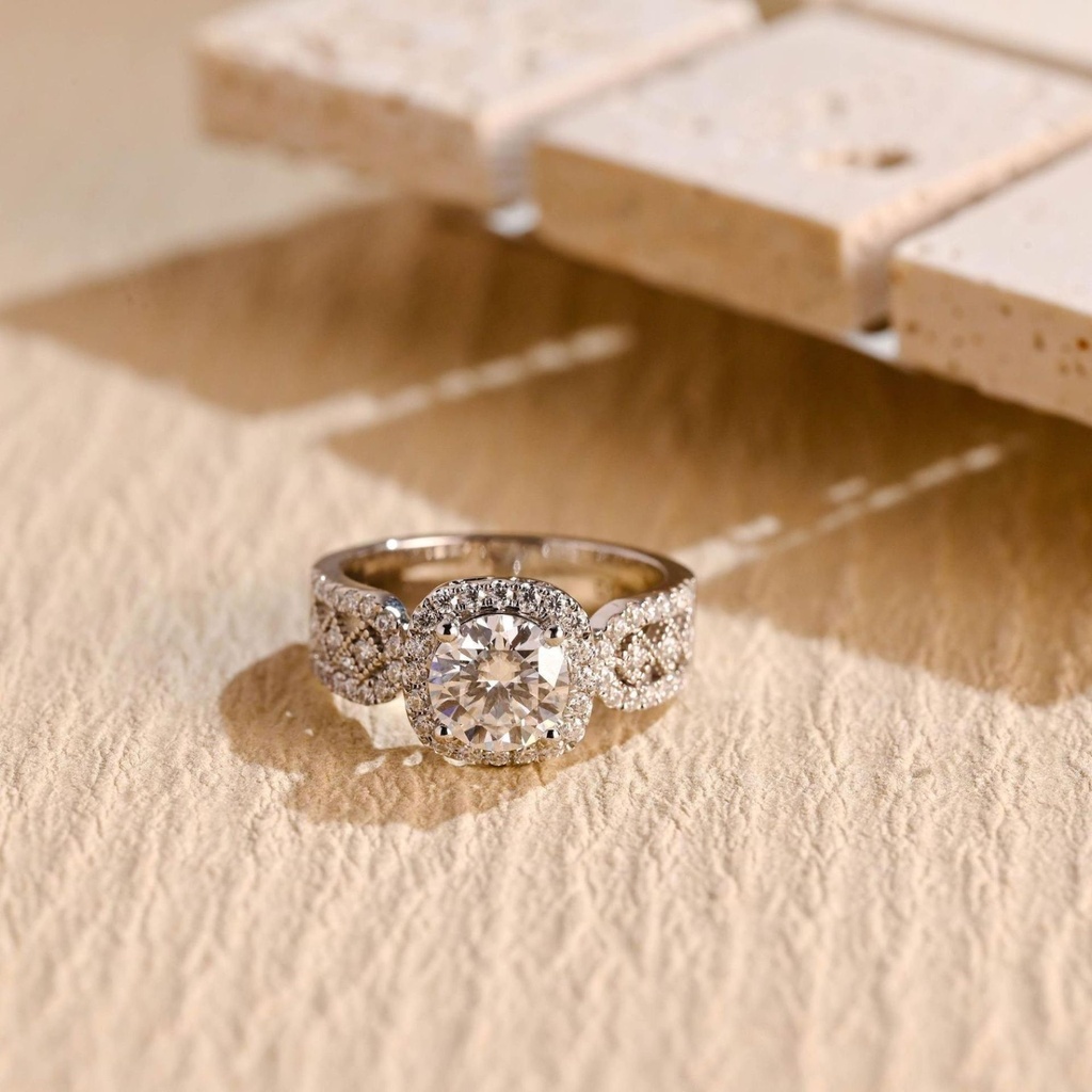 Solid Gold Round Cut Engagement Ring, Half Pave Wedding Ring, Valentine's Day/ Anniversary/ Birthday Gift for Woman, Her, Wife