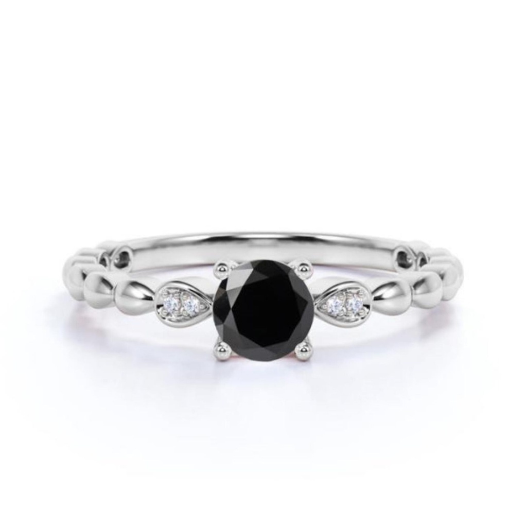 Round Shaped 5 Stone Black And White Diamond Ring for Women