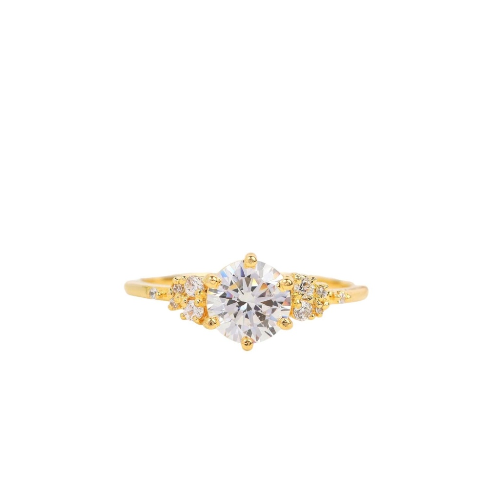 Round Cut Diamond Cluster Ring for Women