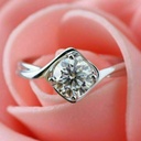 Round Cut Diamond Twisted Anniversary Ring for Women