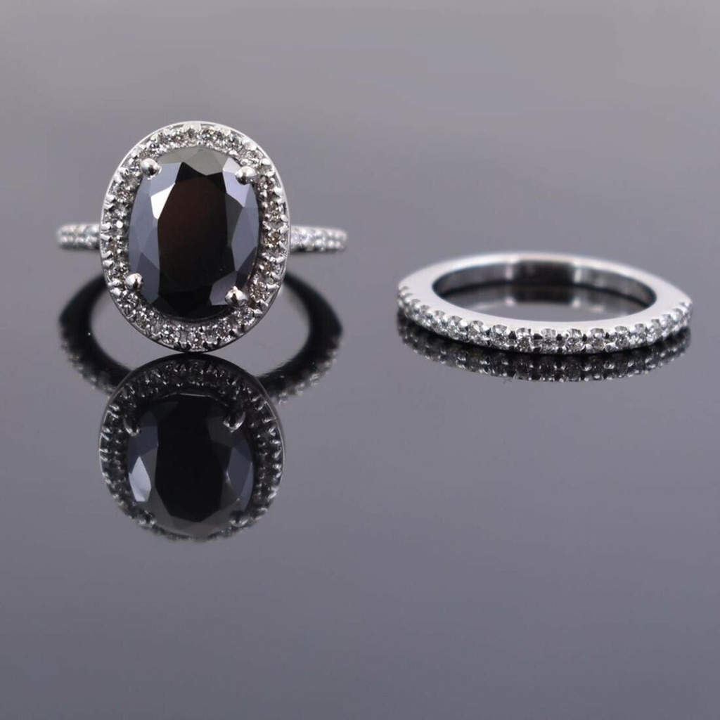 Black Oval Cut Diamond Halo Bridal Set Ring for Women