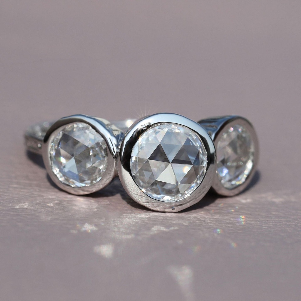 Rose Cut Lab Grown Solitaire Diamond Ring For Women With Luxury Fashion And Latest Pattern