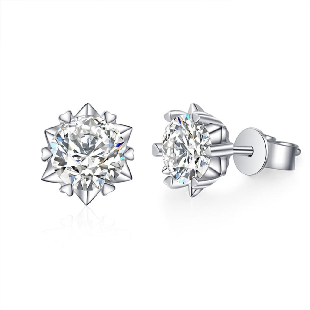 Round Cut Diamond Unique Style Stud Earrings For Women