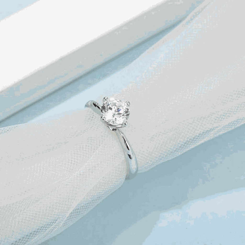 Round Cut Solitaire Four Prong Ring in 925 Sterling Silver Ring For Engagement