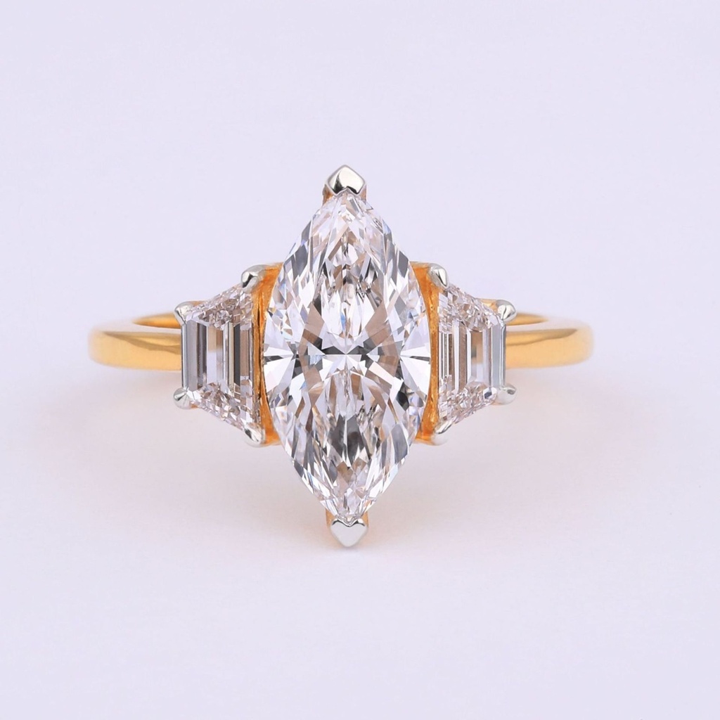 2.90 CT Marquise & Trapezoid Diamond Solitaire Ring For Women