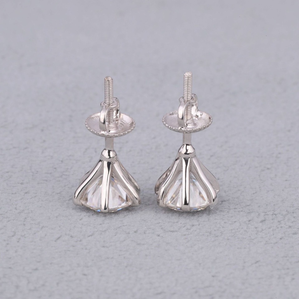 Christmas revealing diamond earrings for women 1.50 ct each diamond