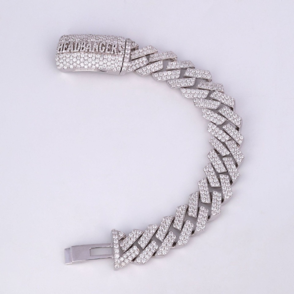 Stylish designer cuban bracelet for men studded with labgrown diamonds made in 14kt white gold
