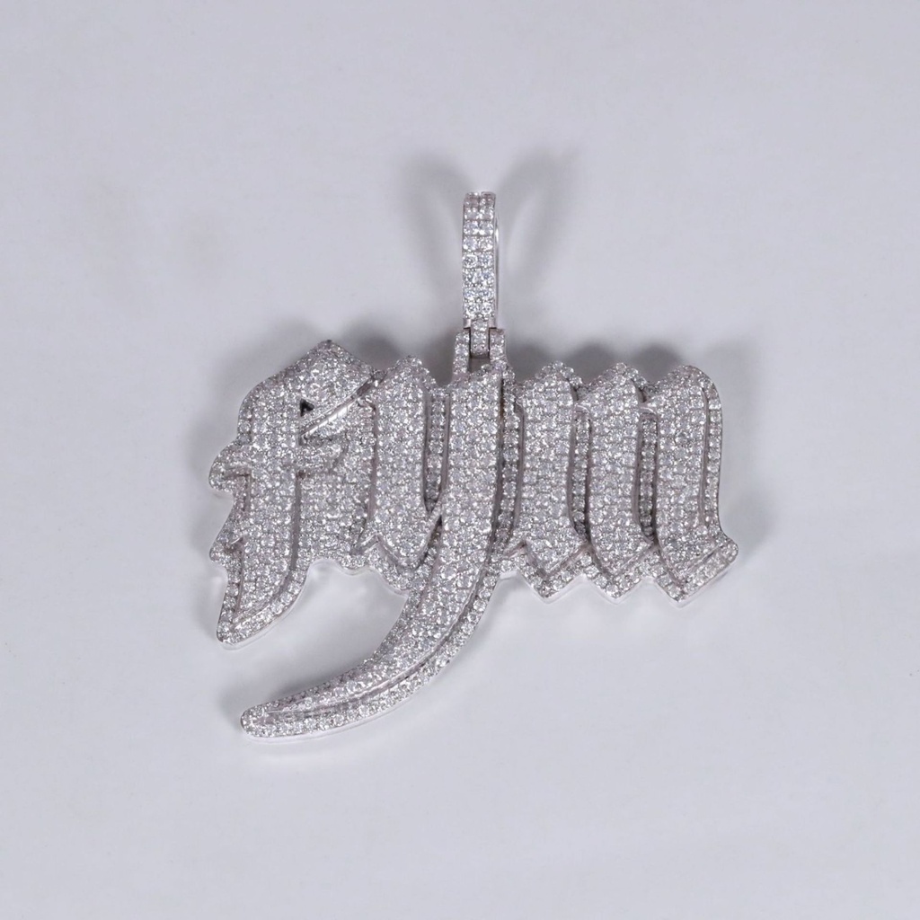 Classy 14 kt white gold hip hop alphabetic diamond pendant with vvs clarity diamonds