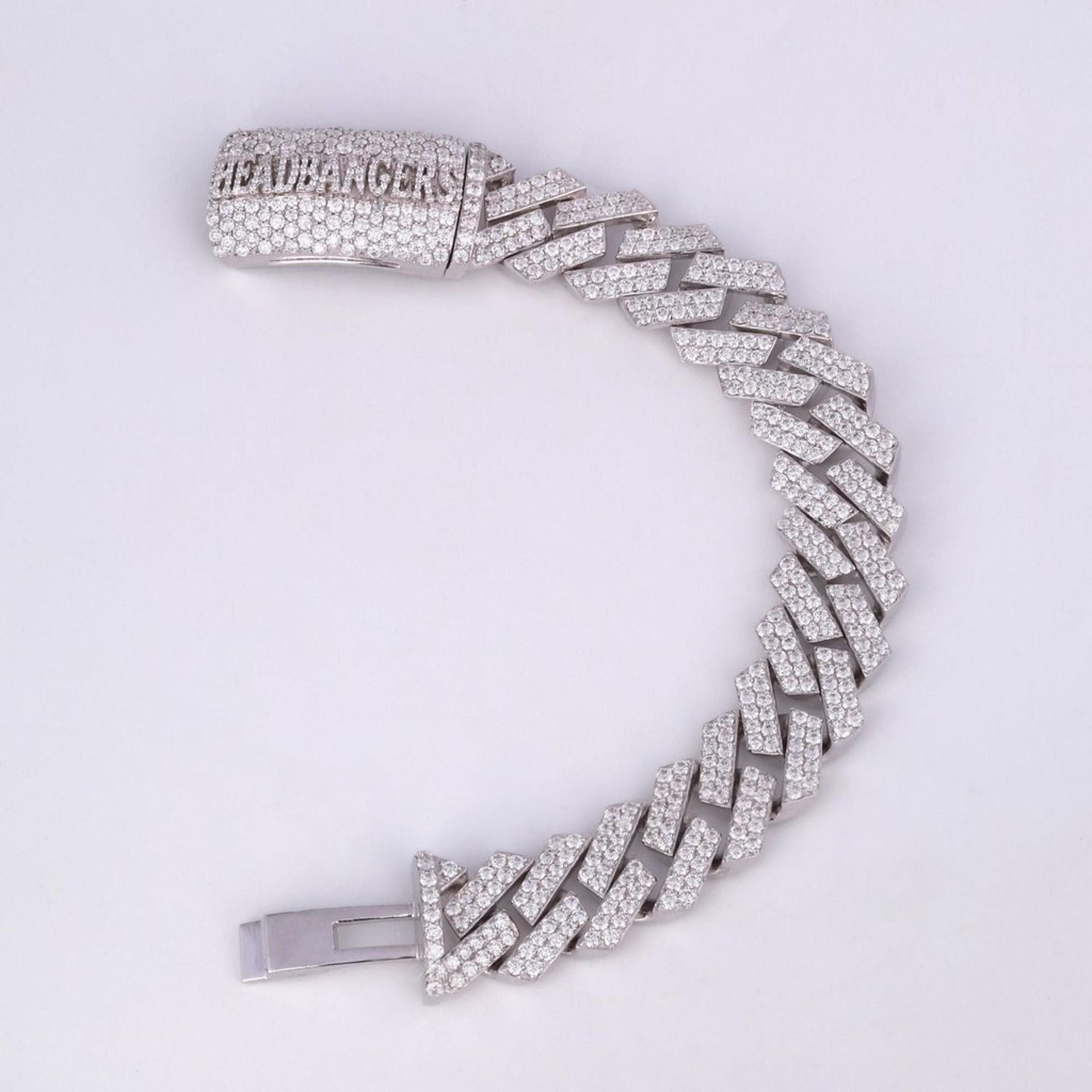 Stylish designer cuban bracelet for men studded with labgrown diamonds made in 14kt white gold
