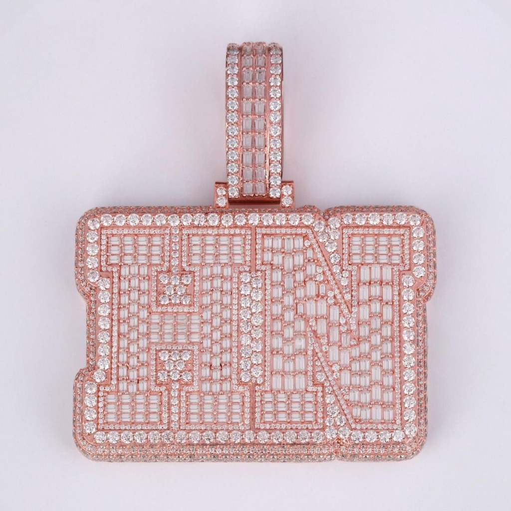 14 kt gold Lab grown diamond pendant with vvs clarity fully iced out hip hop jewelry fashion game