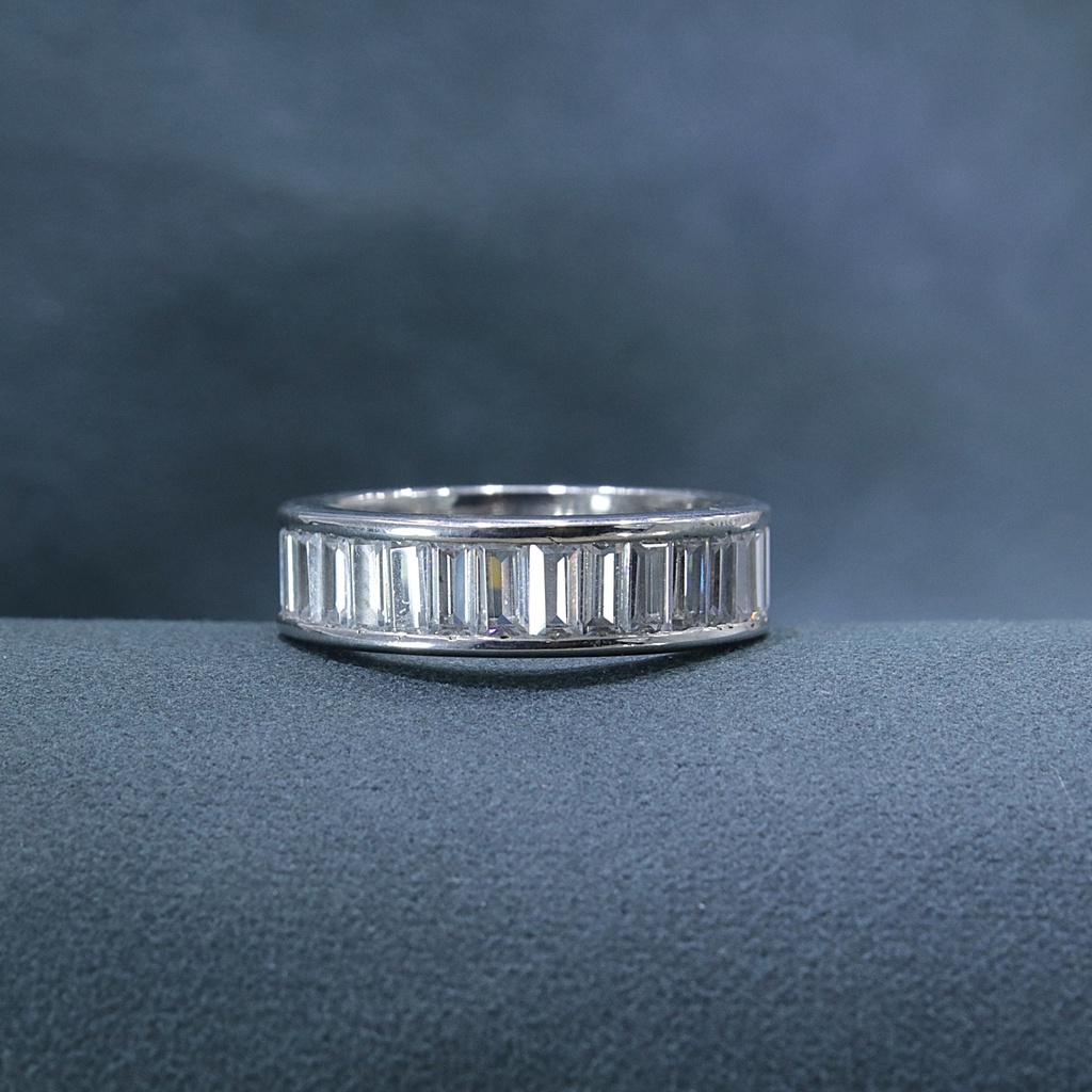 Baguette Cut Diamond Full Eternity Wedding Band For Women