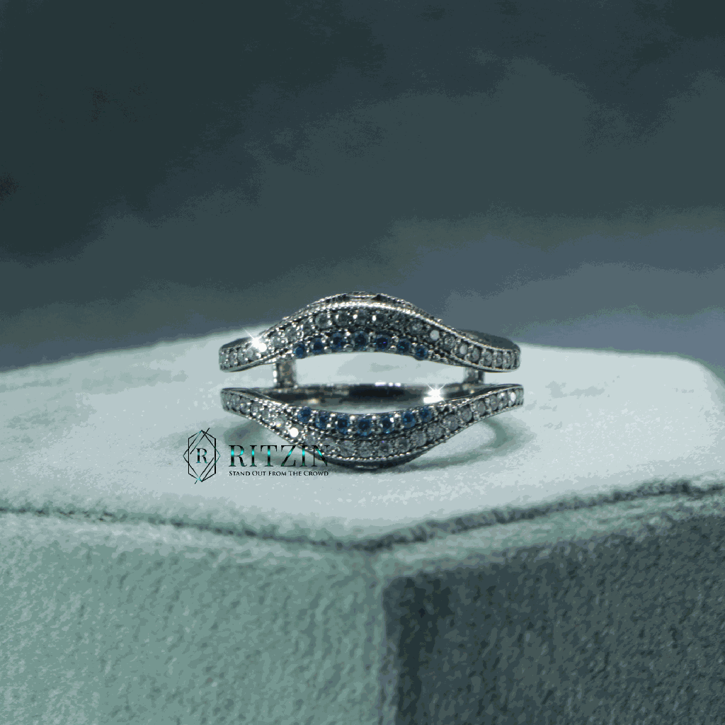 Blue Round Cut Diamond Unique Style Engagement Ring For Women 