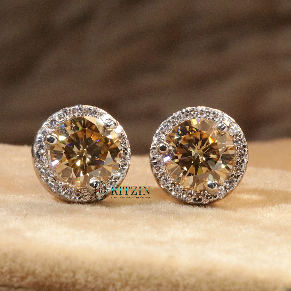 Yellow Round Cut Diamond Halo Style Earring For Women 