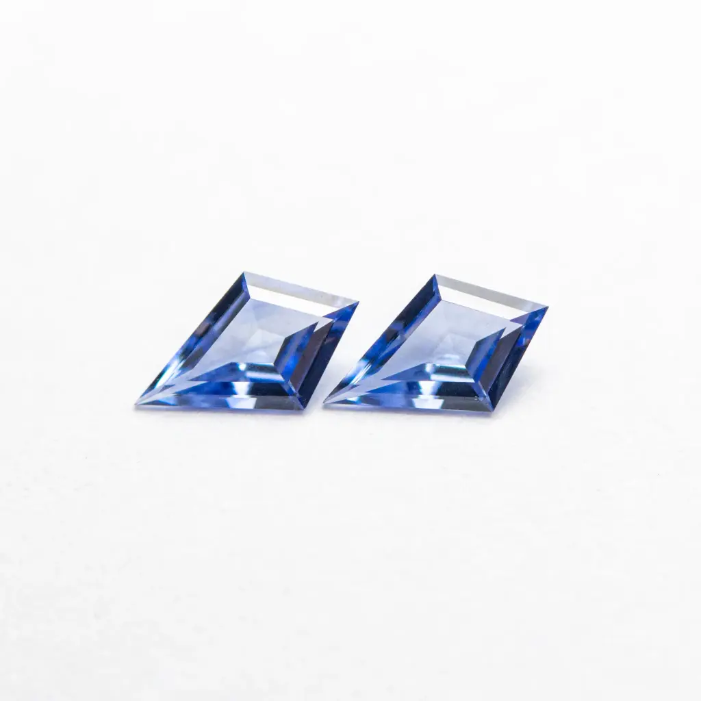 10 × 7 mm Kite CVD Blue
