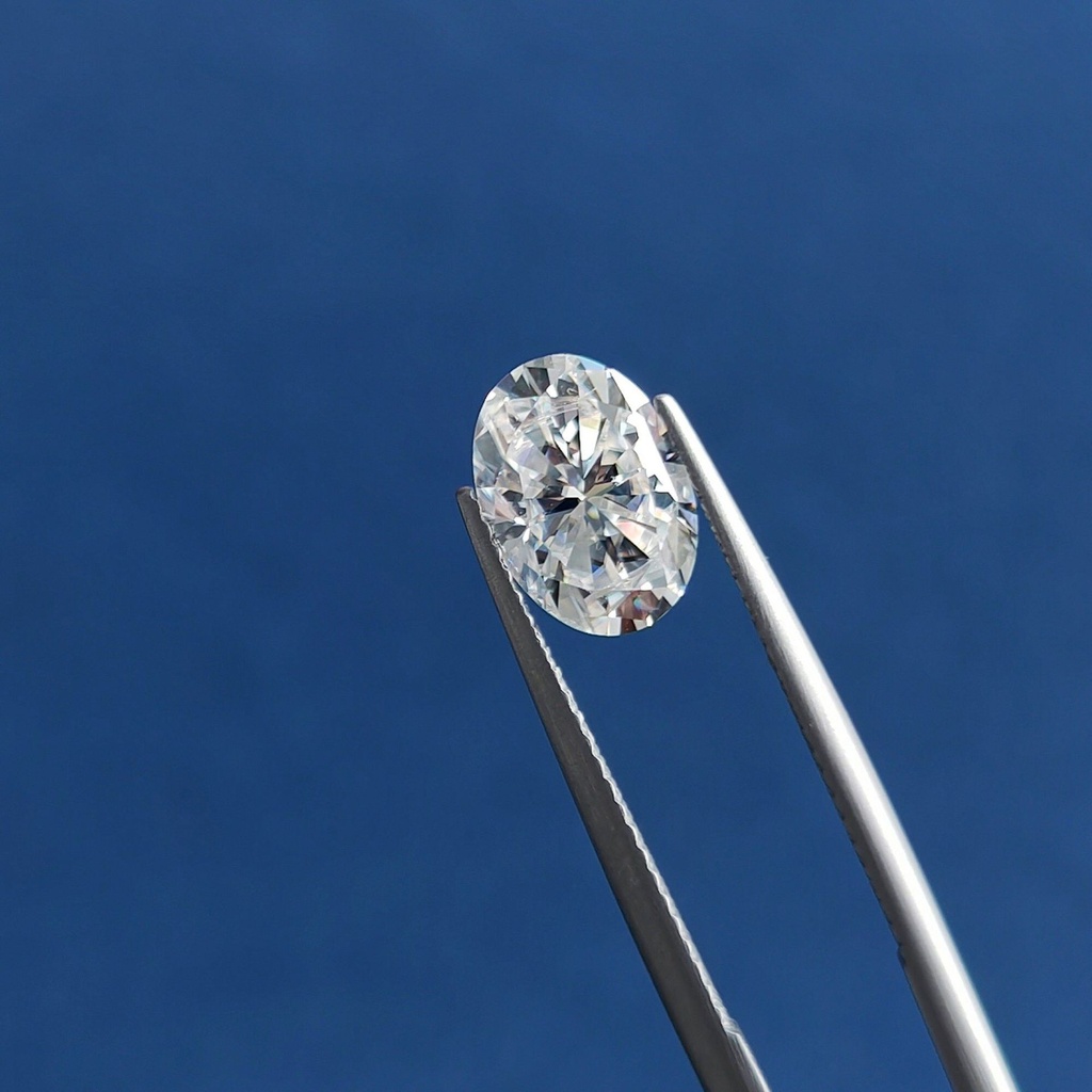 Loose Moissanite White Clean Oval Cut 7.00 x 5.00 MM
