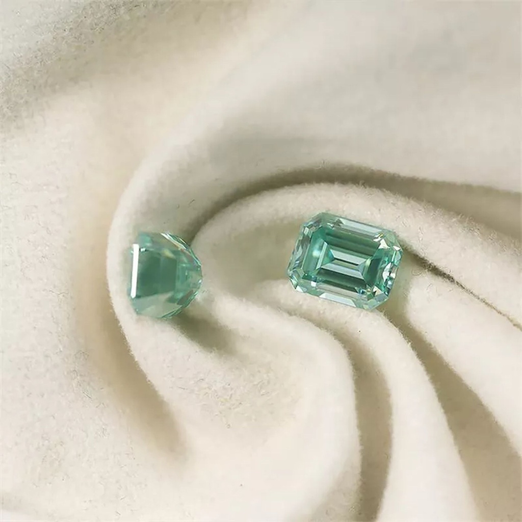 Loose Moissanite Green Clean Emerald Cut 14.00 x 10.00 MM