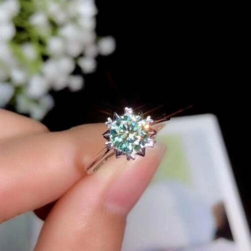 Round Cut Green Moissanite Solitaire Engagement Ring 