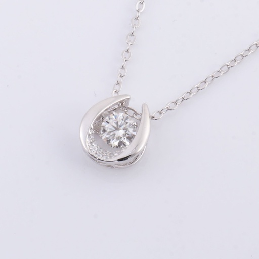  Round Diamond Pendant
