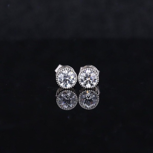 Round Cut Diamond Stud Earrings For Women