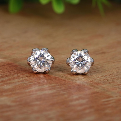  Round Cut Stud Earrings For Women
