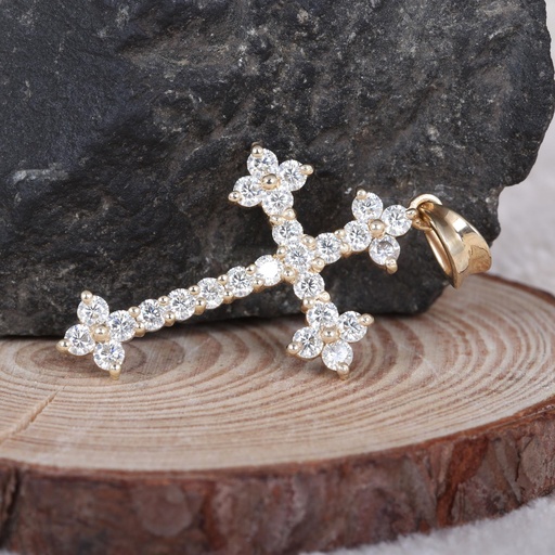 Round Cut Stone Pendent For Her