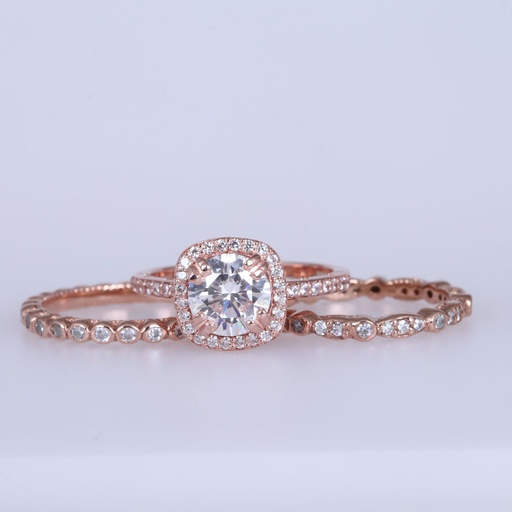 Round Diamond Halo Bridal Ring for Women