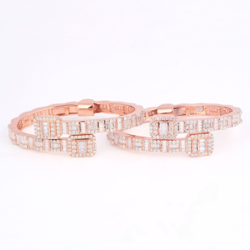 Branded jewelry designs for men women gifting bracelet accessory with baguette round cut diamonds