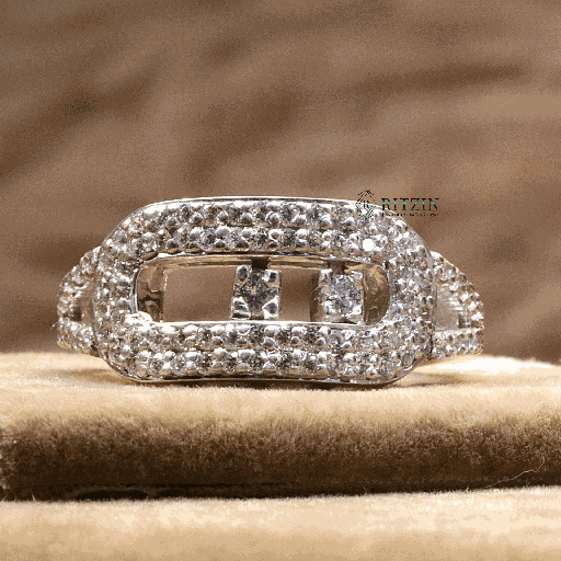 Round Cut Diamond Unique Style Engagement Ring For Women 
