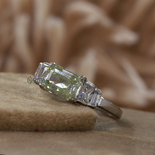 1.75 CT Off White Emerald And Baguette Cut Diamond 5 Stone Style Round Prong Wedding Ring