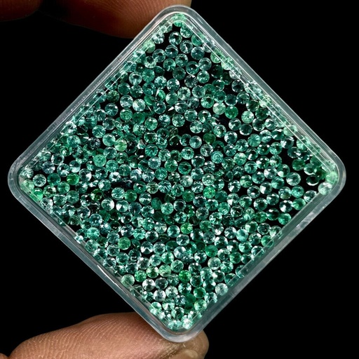 Round 1.7mm CVD Fancy Green