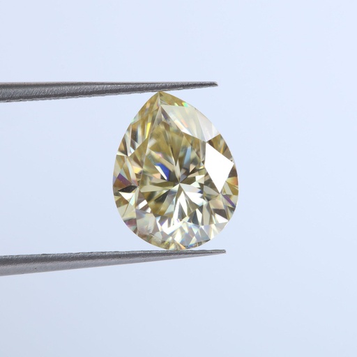 Loose Moissanite Off White Yellow Clean Pear Cut 7.00 x 6.00 MM