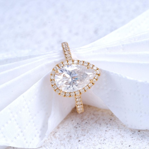 Pear Diamond Halo Engagement Ring for Women