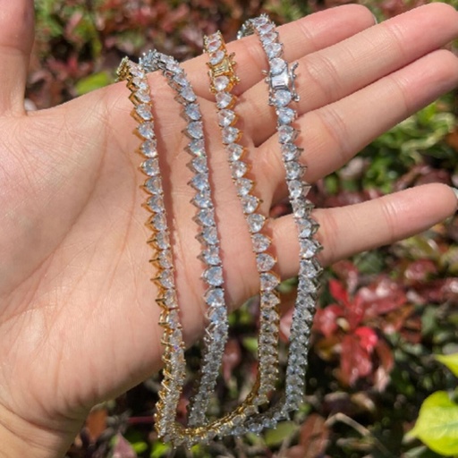 Heart Cut Diamond Necklace For Unisex